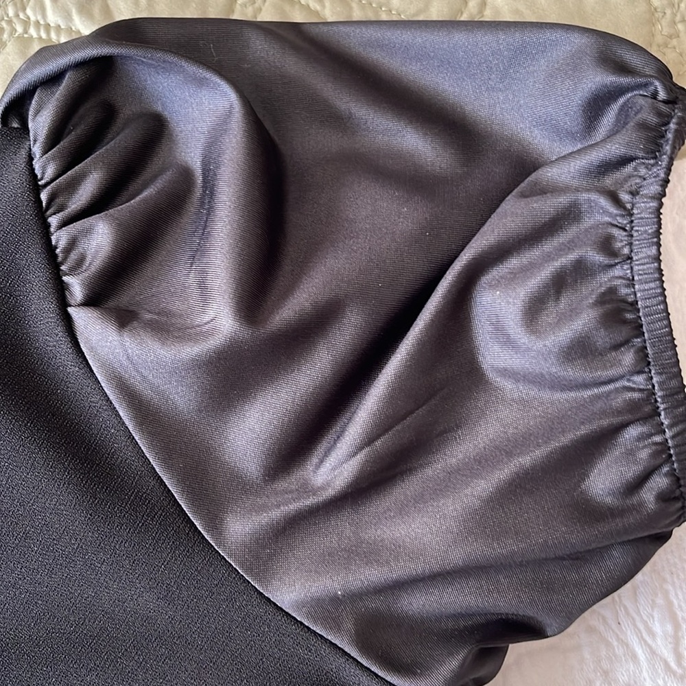 Blouse by AUW in black size medium - Picture 5 of 5